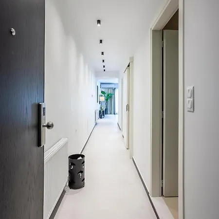 Habitat 29 A Apartment