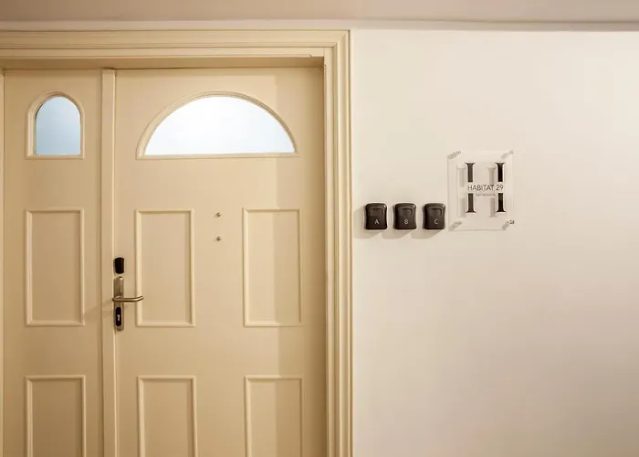 Habitat 29 A Apartment *